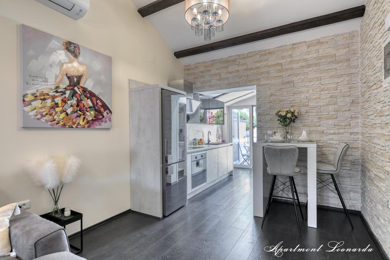 PUY Penthouse Leonarda With Private Parking 아파트 외부 사진