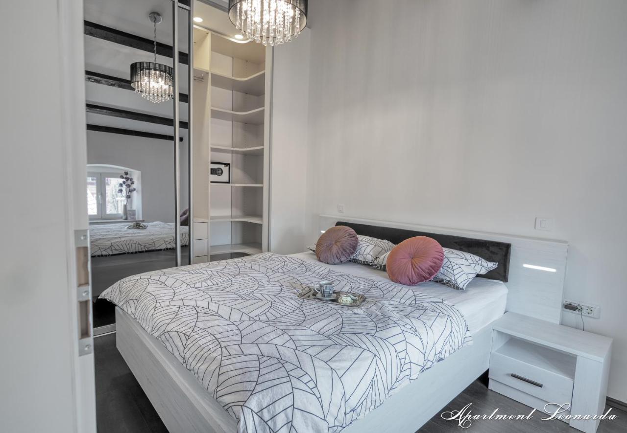 PUY Penthouse Leonarda With Private Parking 아파트 외부 사진